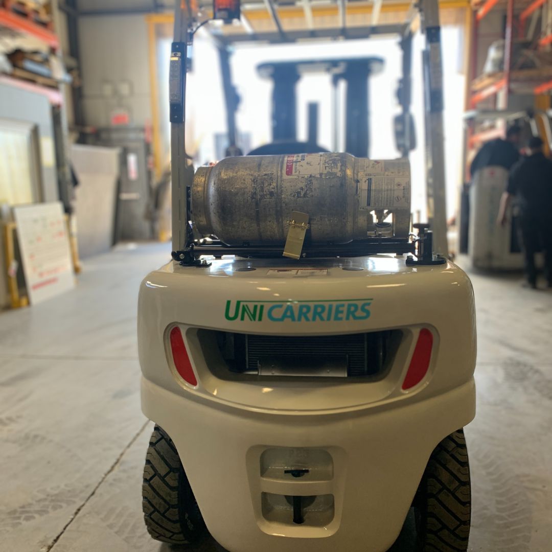 Chariot élévateur Unicarriers 5000lbs - PF50 (3)