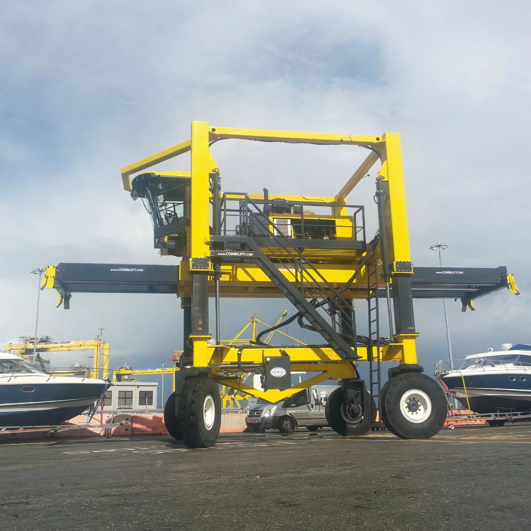 High-speed operations - Machine carriers - Combi-XPRESS