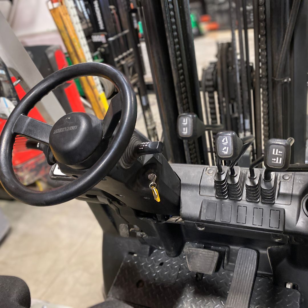 Unicarriers 6000lbs Forklift - BXC60N (4)