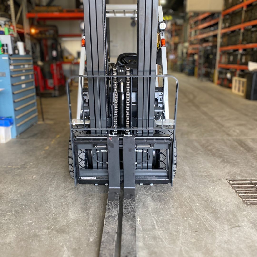 Chariot élévateur Unicarriers 6000lbs - PF60 (4)