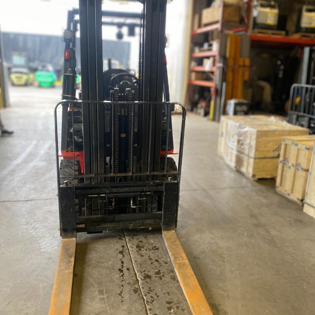 Chariot élévateur Unicarriers 5000lbs - PF50 (4)
