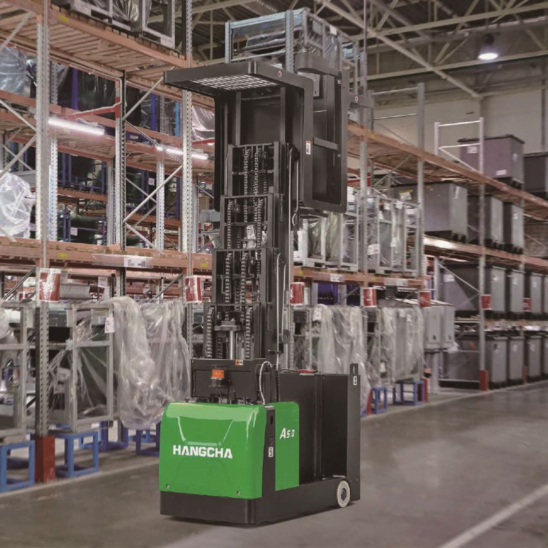 Préparateur de commandes électrique au Lithium à niveau moyen - 1000 lb - Série A.