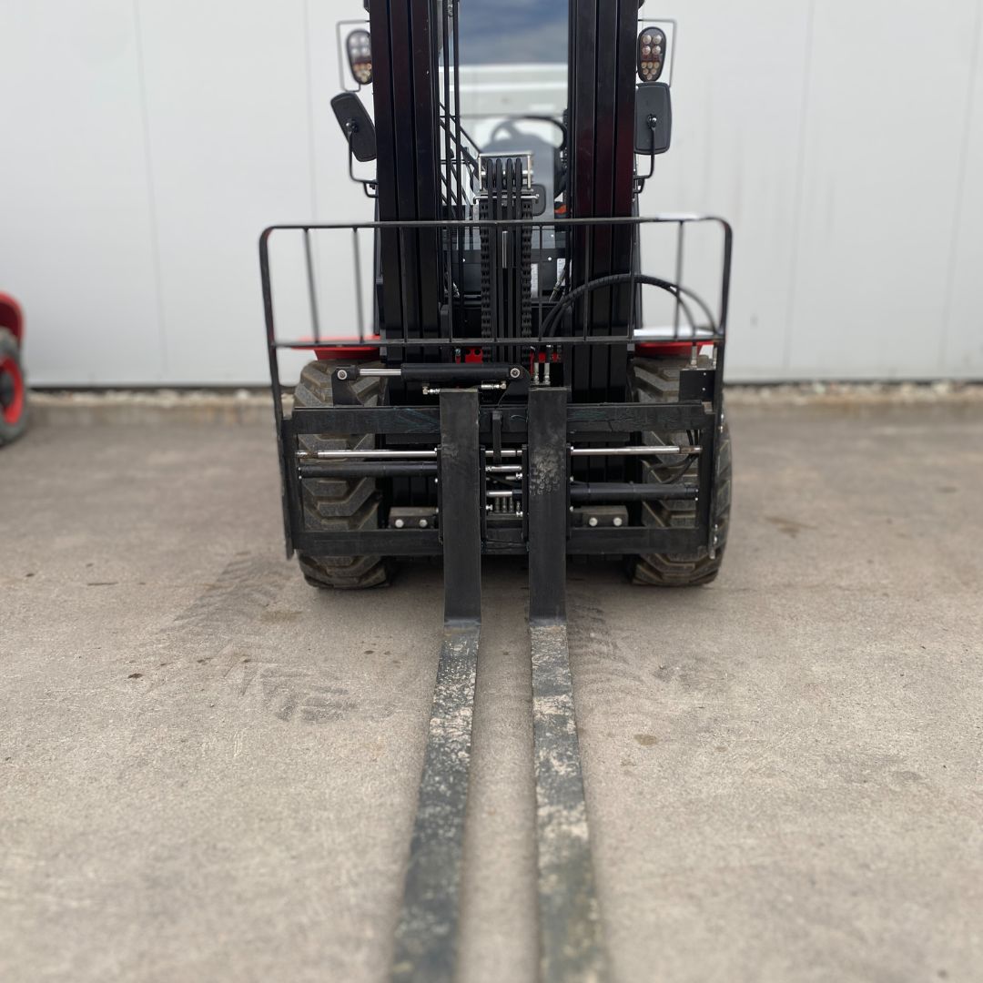 Chariot élévateur Hangcha 7000lbs - CPCD35 (4)