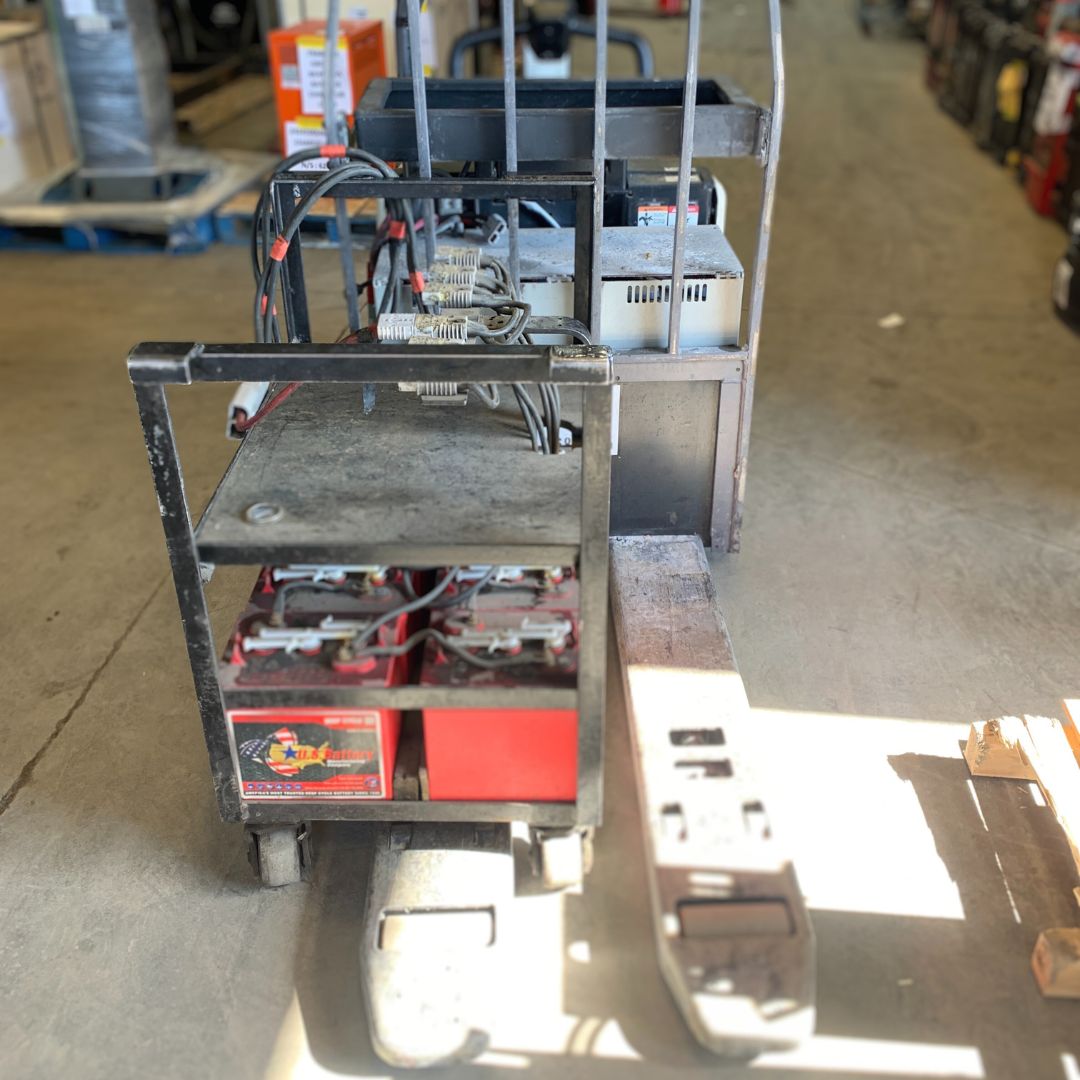 Operator-operated pallet truck - 6000 lb - PE4500