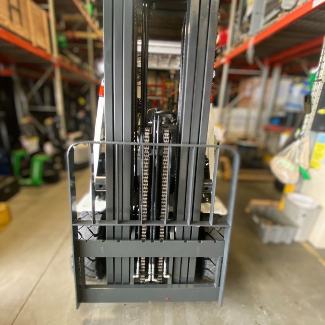 Unicarriers 6000lbs Forklift - PF60 (4)