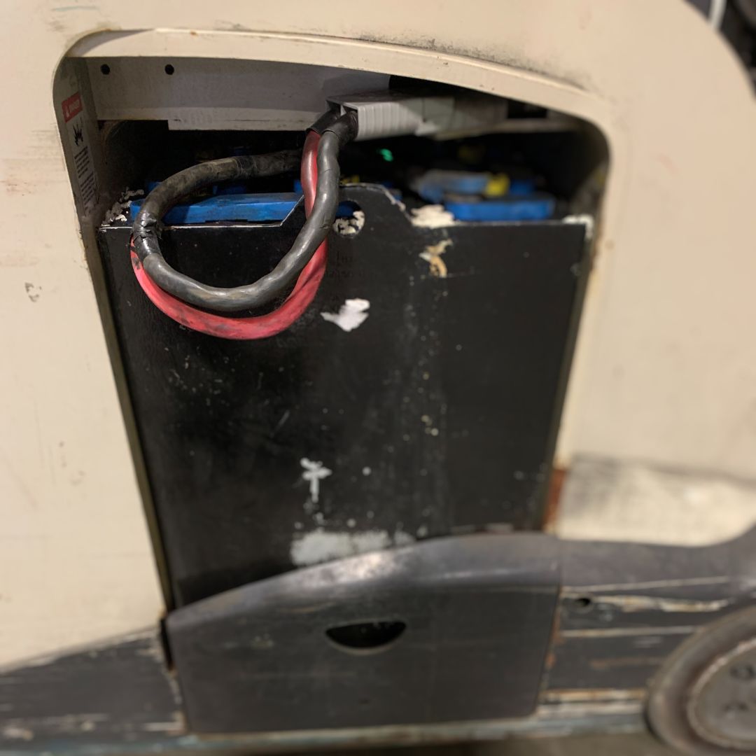 Chariot élévateur Crown 4000lbs - RC5545-40 (5)