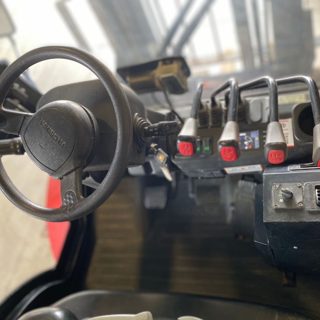 Chariot élévateur Hangcha 7000lbs - CPCD35 (5)