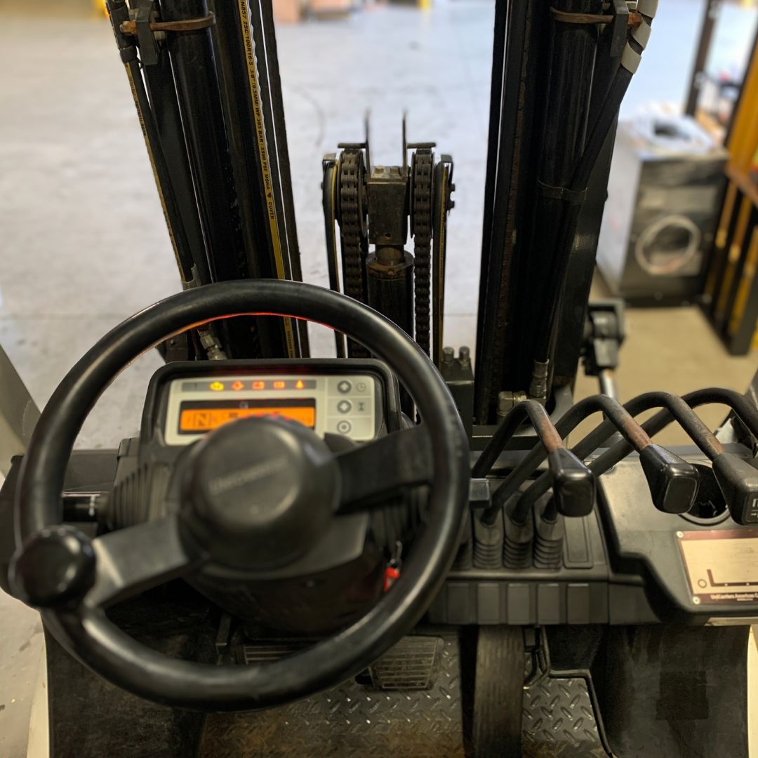 Chariot élévateur Unicarriers 5000lbs - PF50 (5)