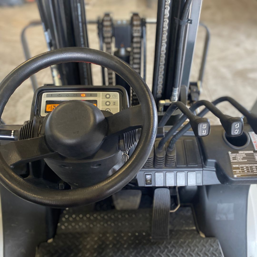 Chariot élévateur Unicarriers 6000 lb - PF60