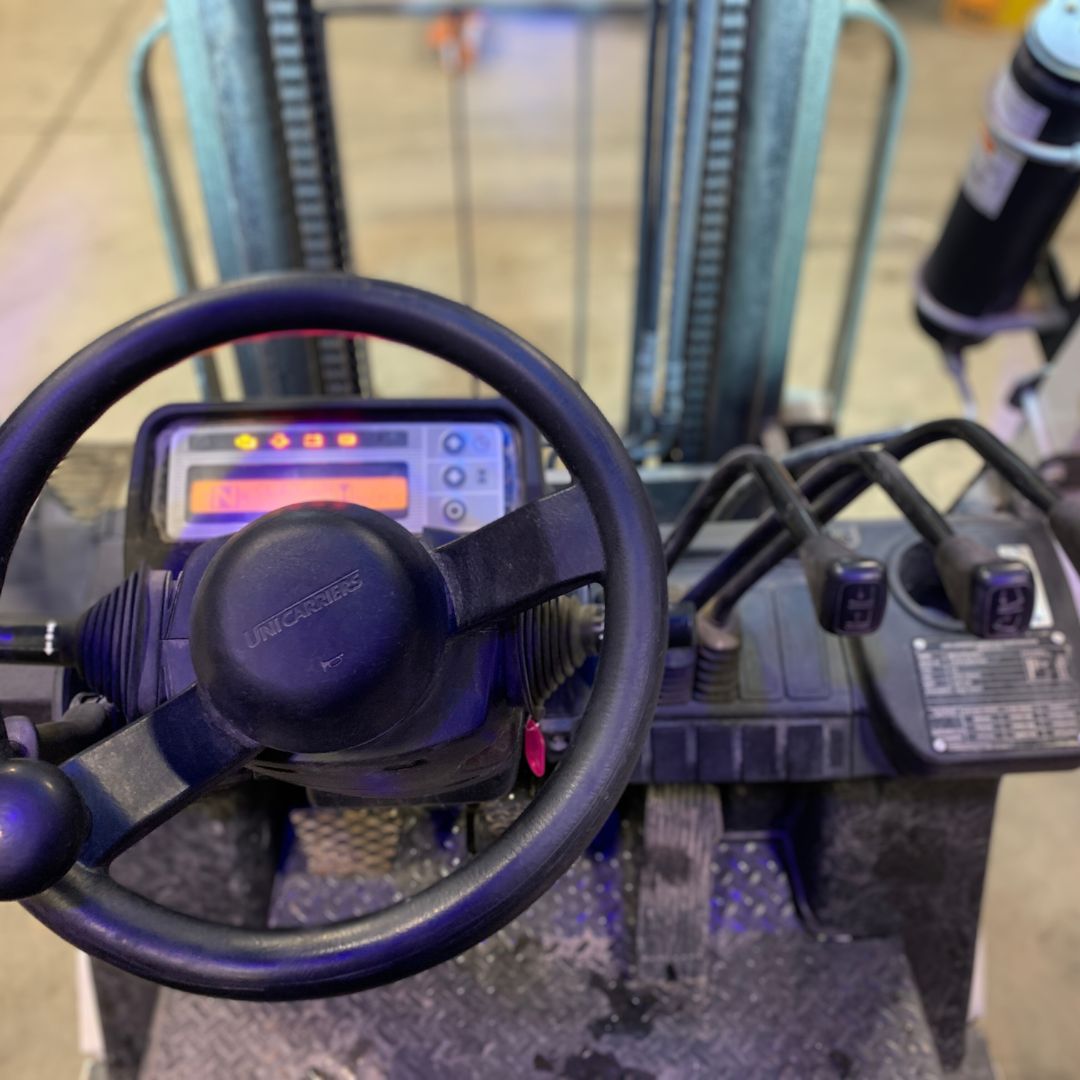 Chariot élévateur Unicarriers 5000lbs - CFU50LP (5)