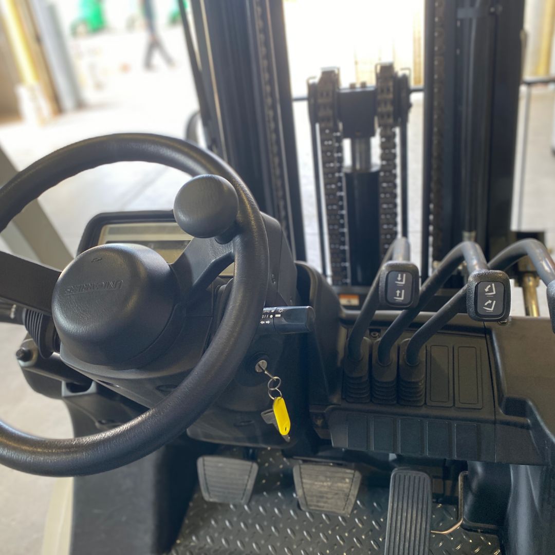Chariot élévateur Unicarriers - 6000 lb - PF60
