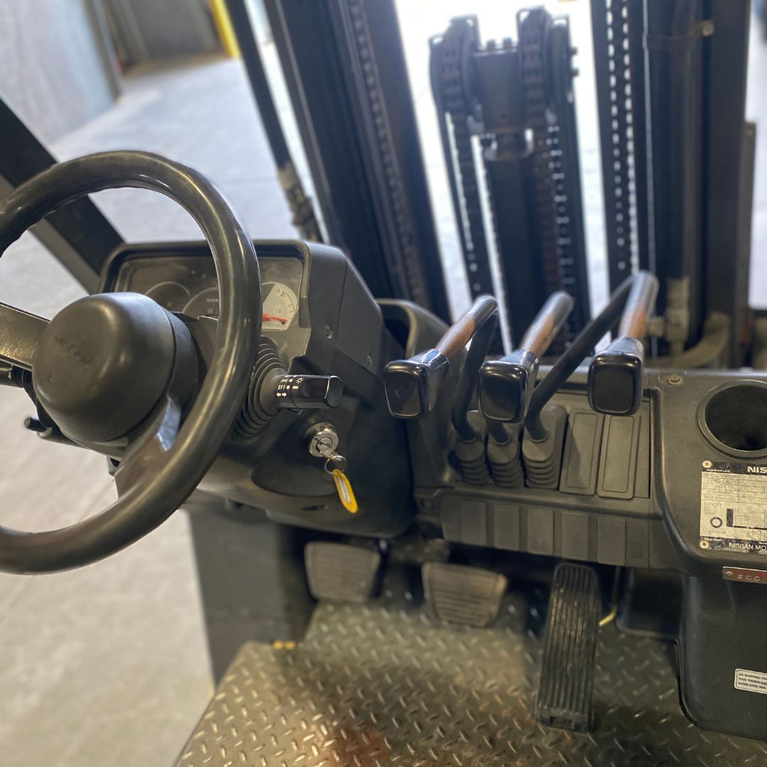 Nissan 5000lbs Forklift - CF50 (5)