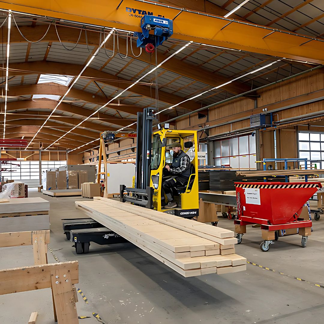 Chariot élévateur multidirectionnel - Combi-MR4 360°™ 2500 KG – 3000 KG