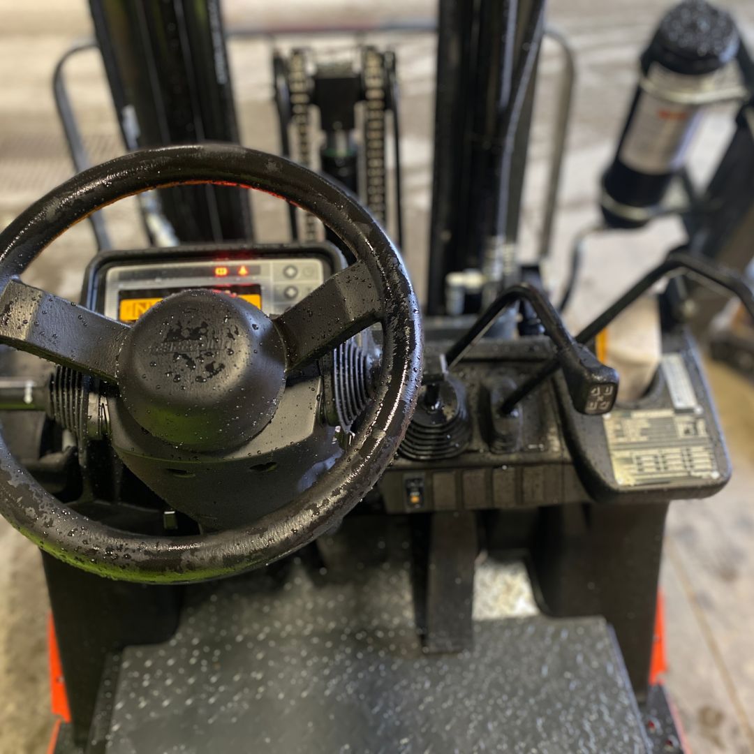 Unicarriers 4000lbs Forklift - PFS40 (5)