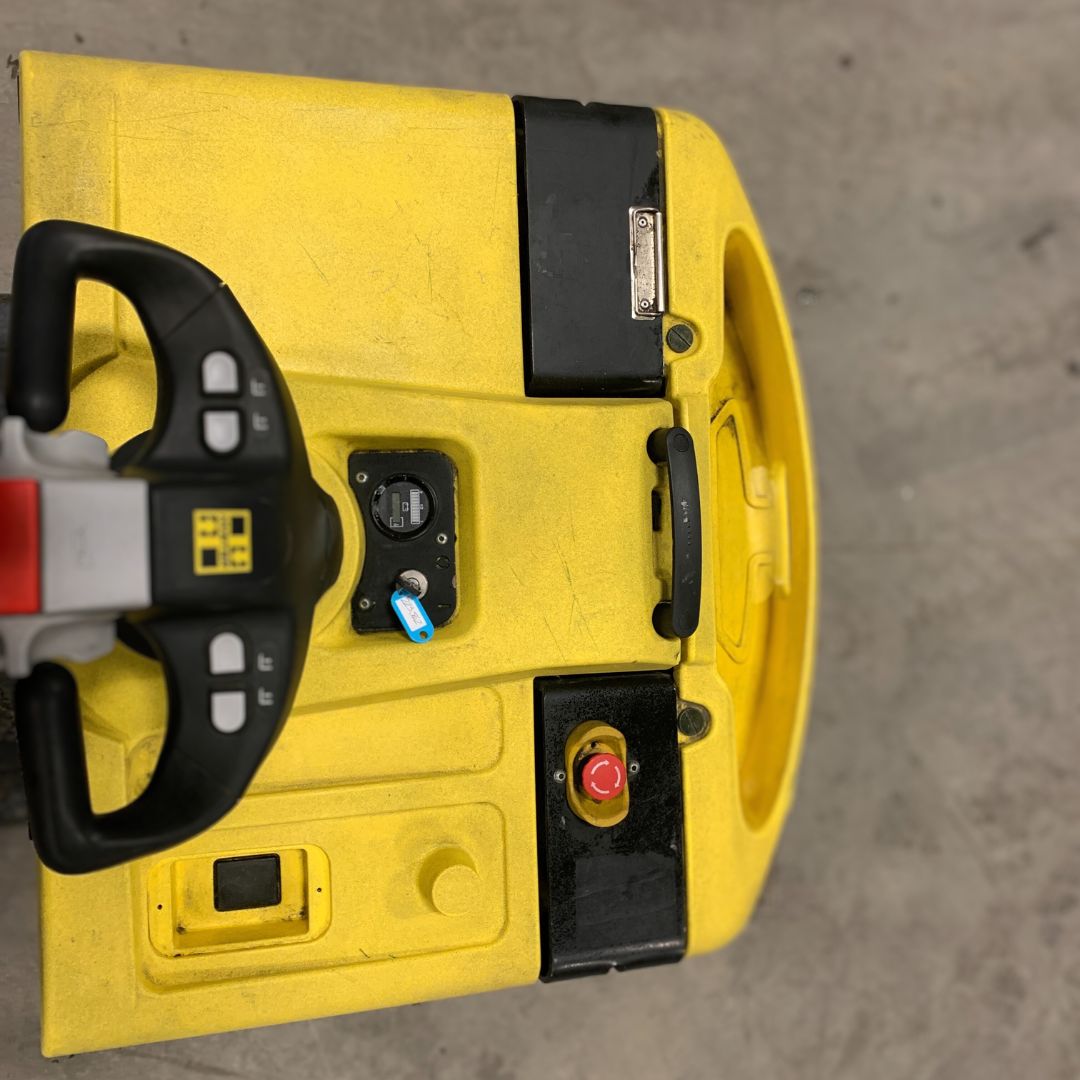 Transpalette à opérateur porté - 5500 lb - L02.5