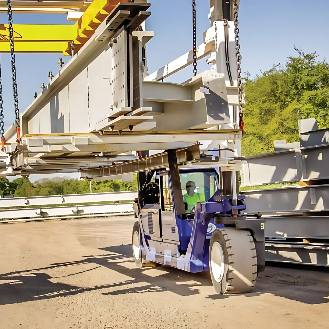 Straddle carrier - Steel handling - Combi-SC