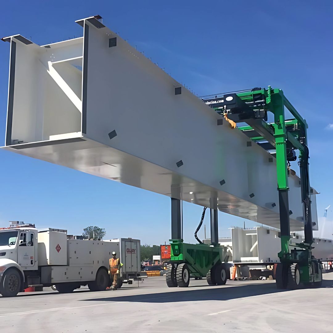 Straddle Carrier - Manufacturing Industry - Combi-SC