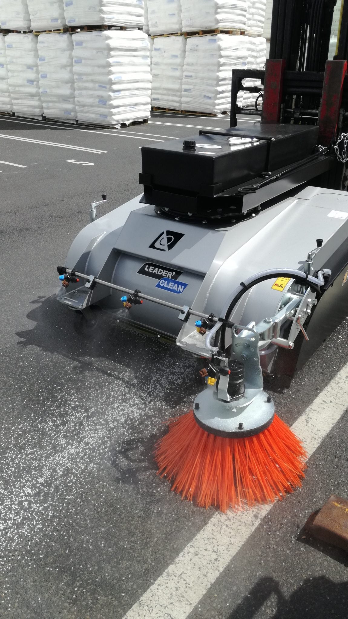 Balayeuse industrielle ramasseuse - Leader'Clean