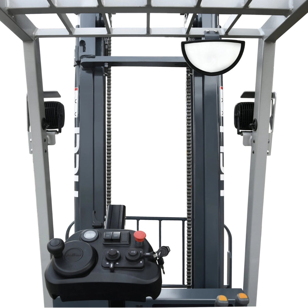 Chariot élévateur électrique à 3 roues à conducteur assis (Propulsion) - 1300 - 2000 lb- Série G.