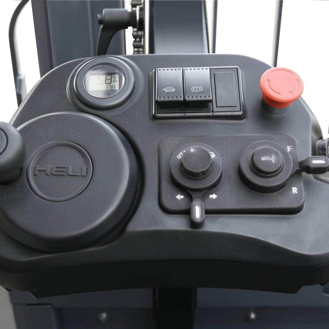 Chariot élévateur électrique à 3 roues à conducteur assis (Propulsion) - 1300 - 2000 lb- Série G.