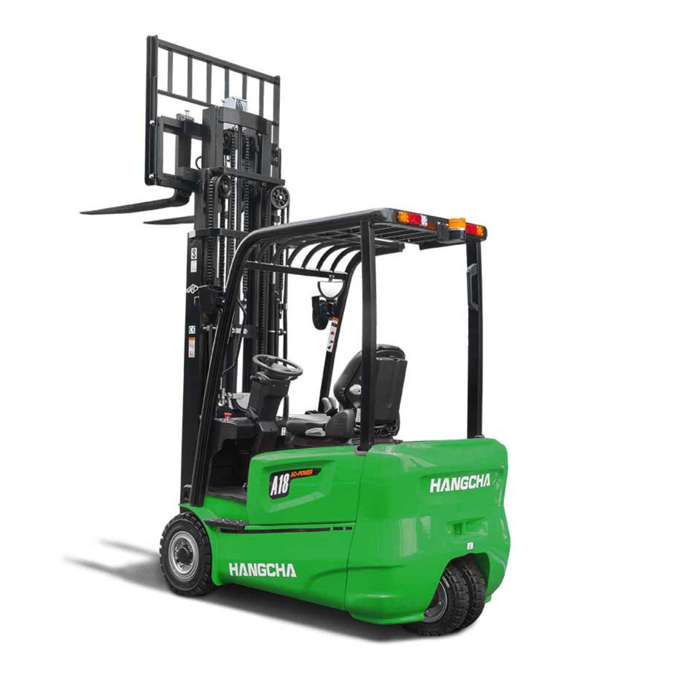 Chariot élévateur Lithium à 3 roues – 3200-4000 lb – Série A.