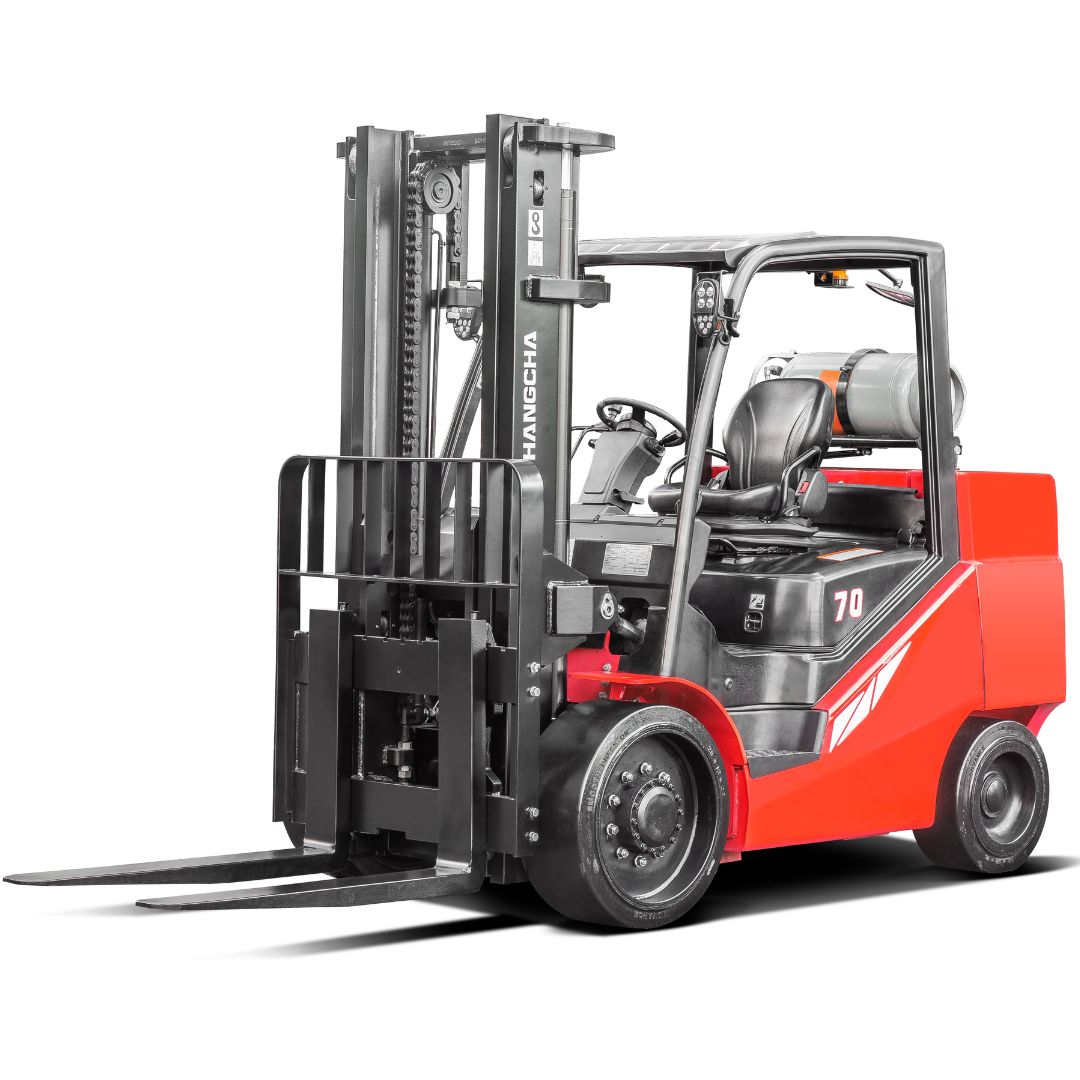 Chariot élévateur à pneus à coussin d'air IC – 13500-15500 lb –  Série XF.