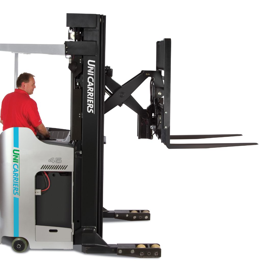 Single and Dual Pantograph Reach Truck - 3000-4500 lb - SRX Series