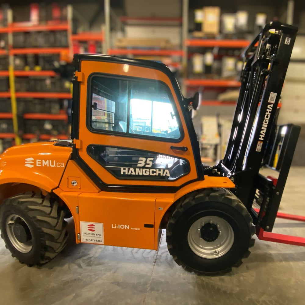 All-terrain combustion forklift - 7000 lb - CPD35