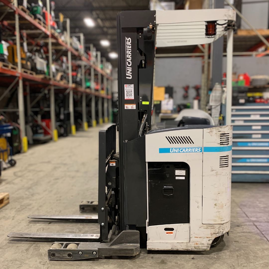 Chariot élévateur à allée étroite à pantographe simple - 3500 lb - SRX35N