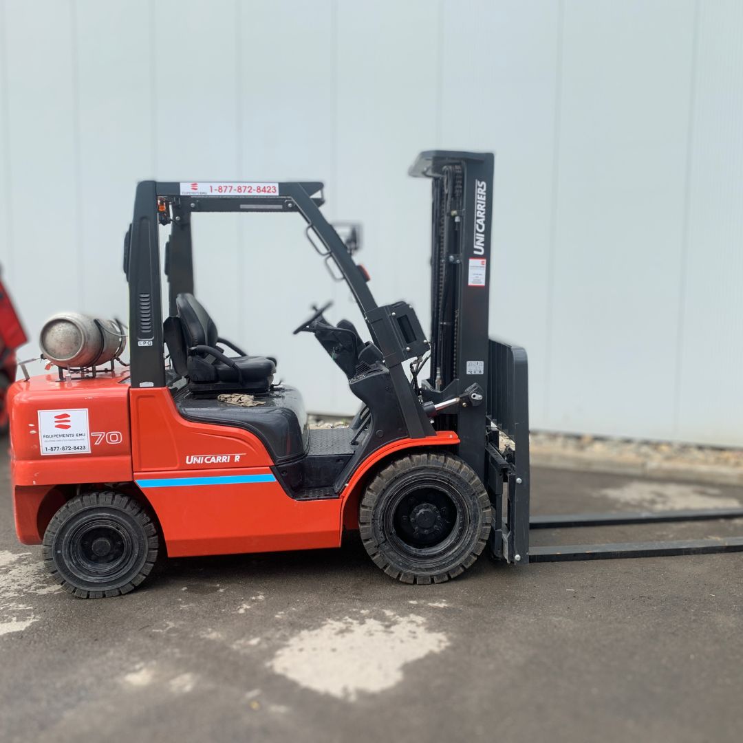 Chariot élévateur Unicarriers 7000lbs - PF70 (1)