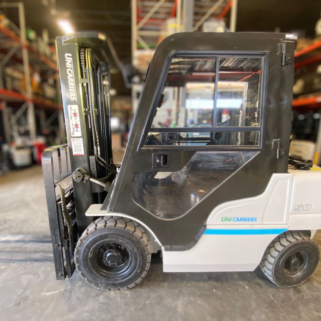 Chariot élévateur Unicarriers 5000lbs - PF50 (1)