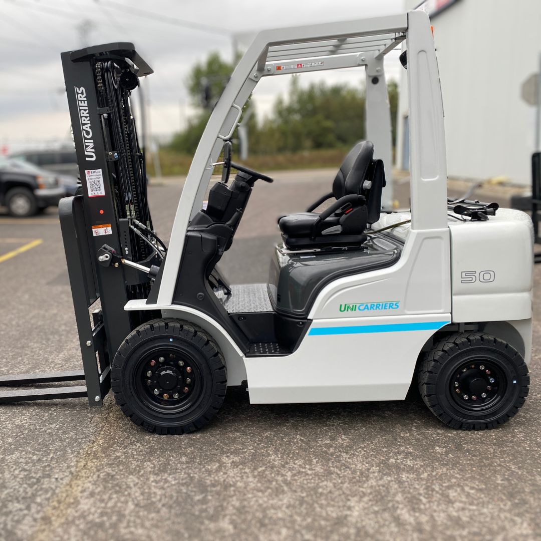 Chariot élévateur Unicarriers 5000lbs - PF50 (1)