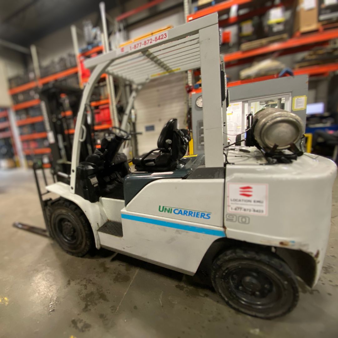 Chariot élévateur Unicarriers 9000lbs - PF90YLP (1)