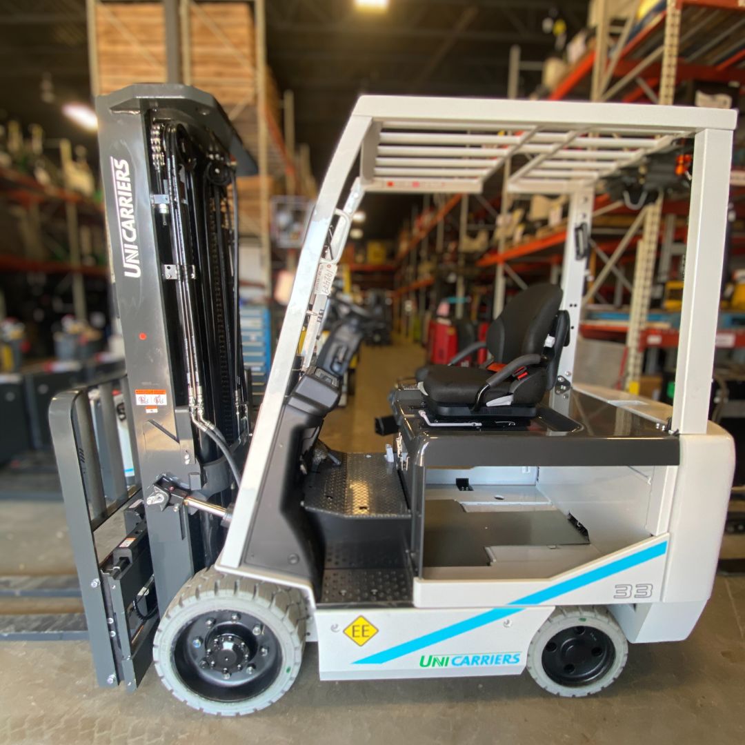 Chariot élévateur Unicarriers 6000lbs - PF60 (1)