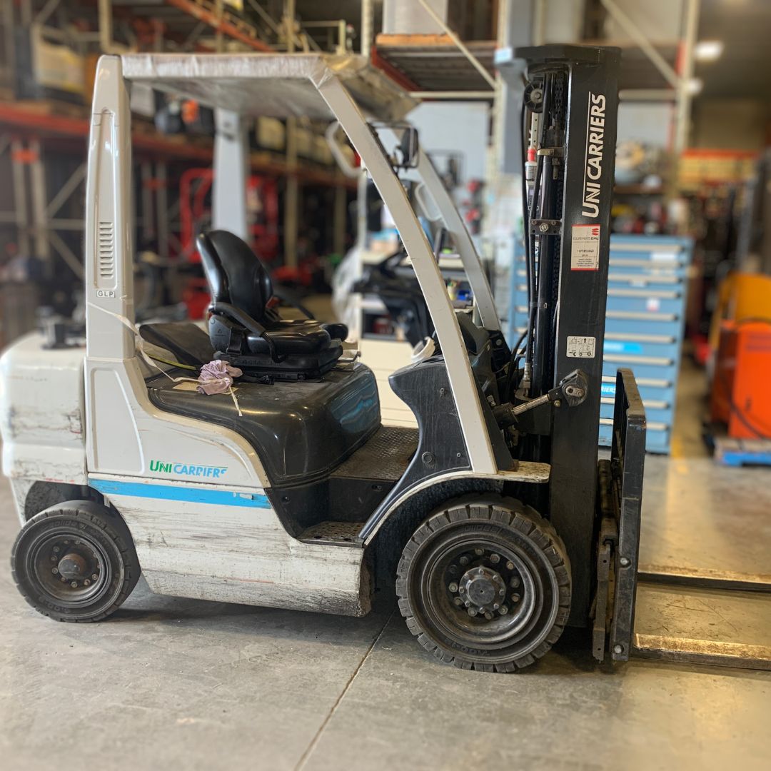 Chariot élévateur Unicarriers 5000lbs - PF50 (1)