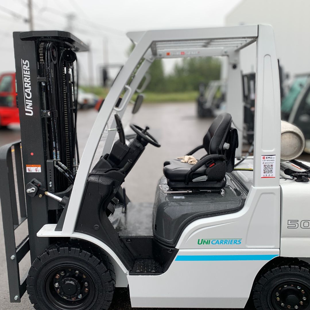 Chariot élévateur Unicarriers 5000lbs - PF50 (1)