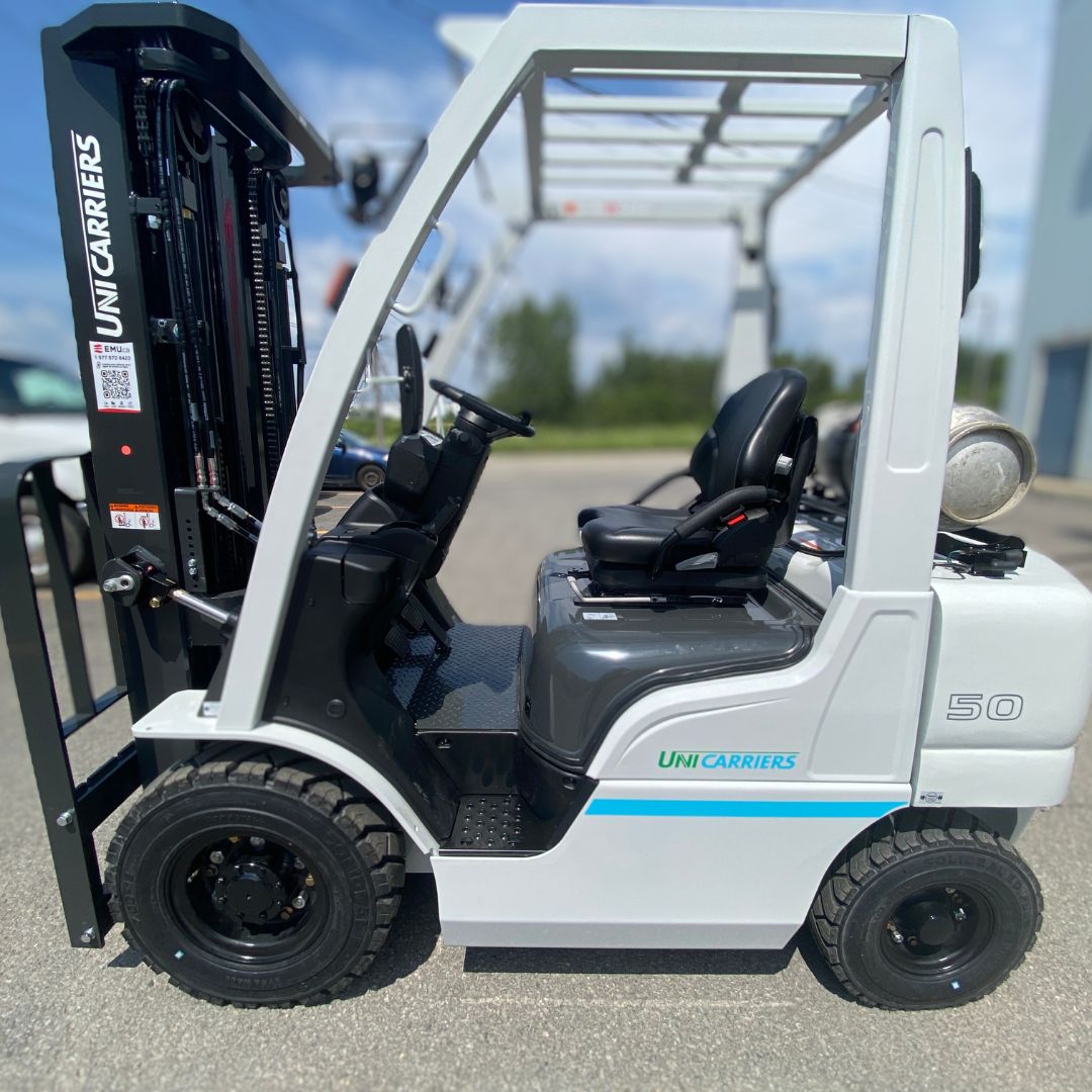 Chariot élévateur Unicarriers 5000lbs - PF50 (1)