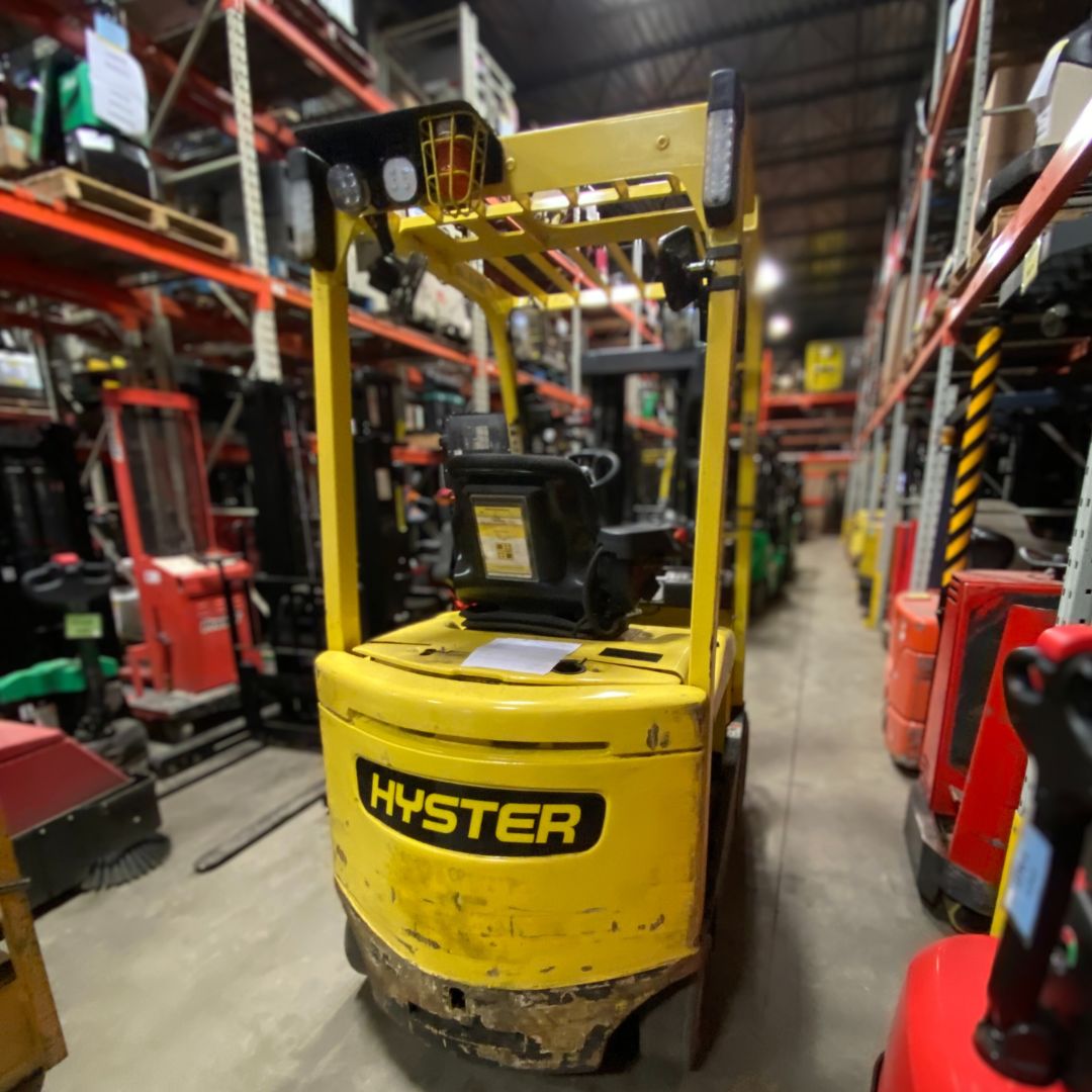 Chariot élévateur Hyster 6000lbs - E60XN (1)