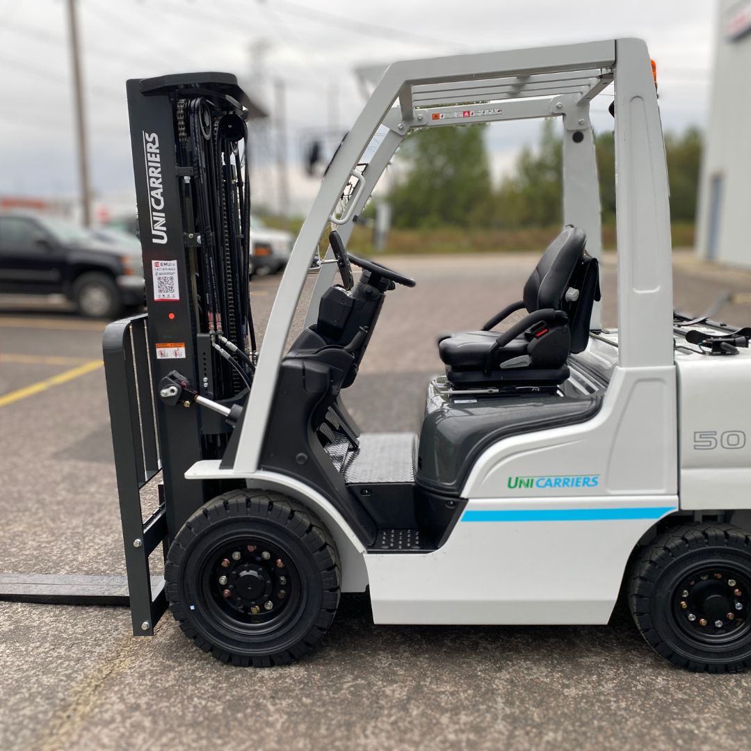 Chariot élévateur Unicarriers 5000lbs - PF50 (1)