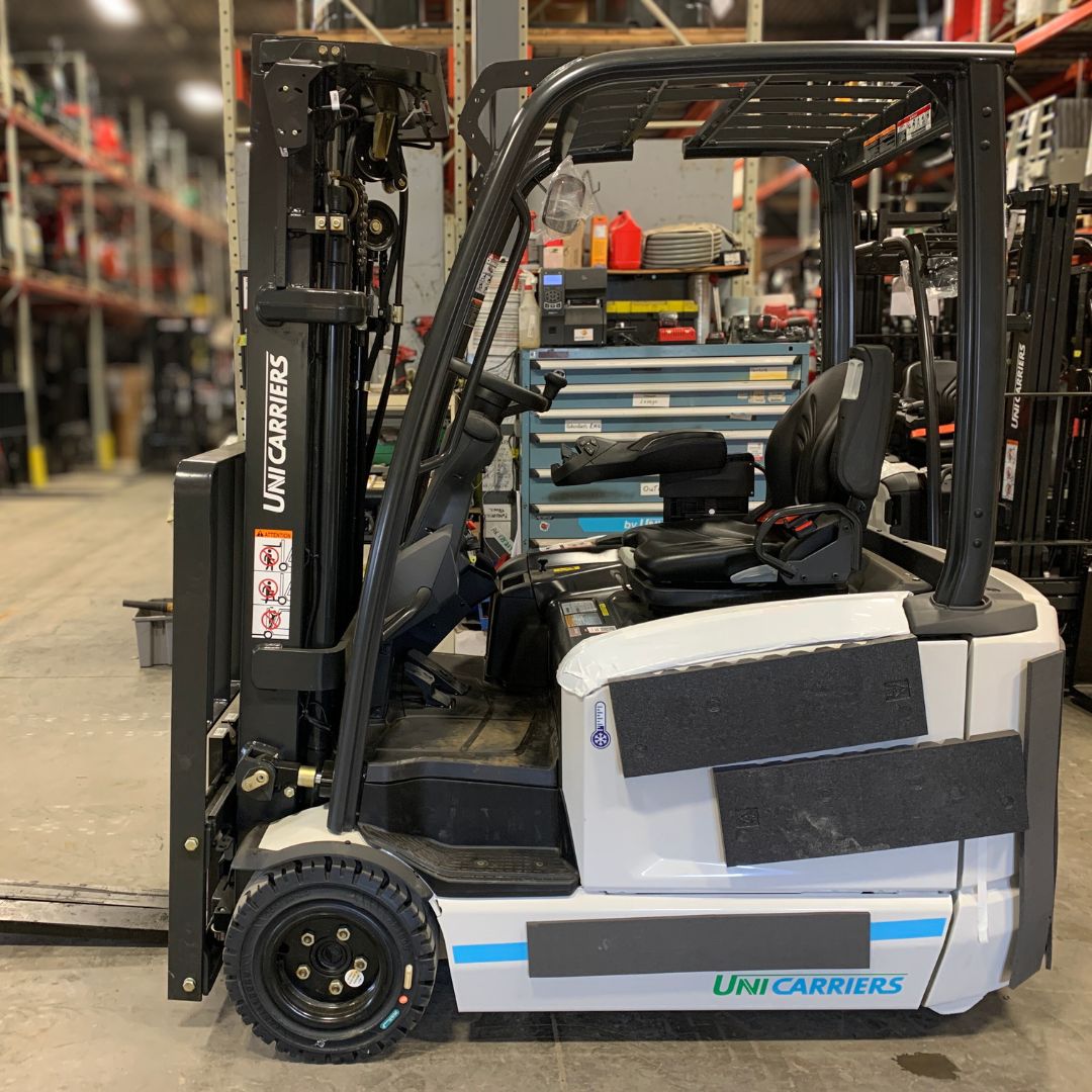 Chariot élévateur électrique Unicarriers - 4000 lb - MXST20