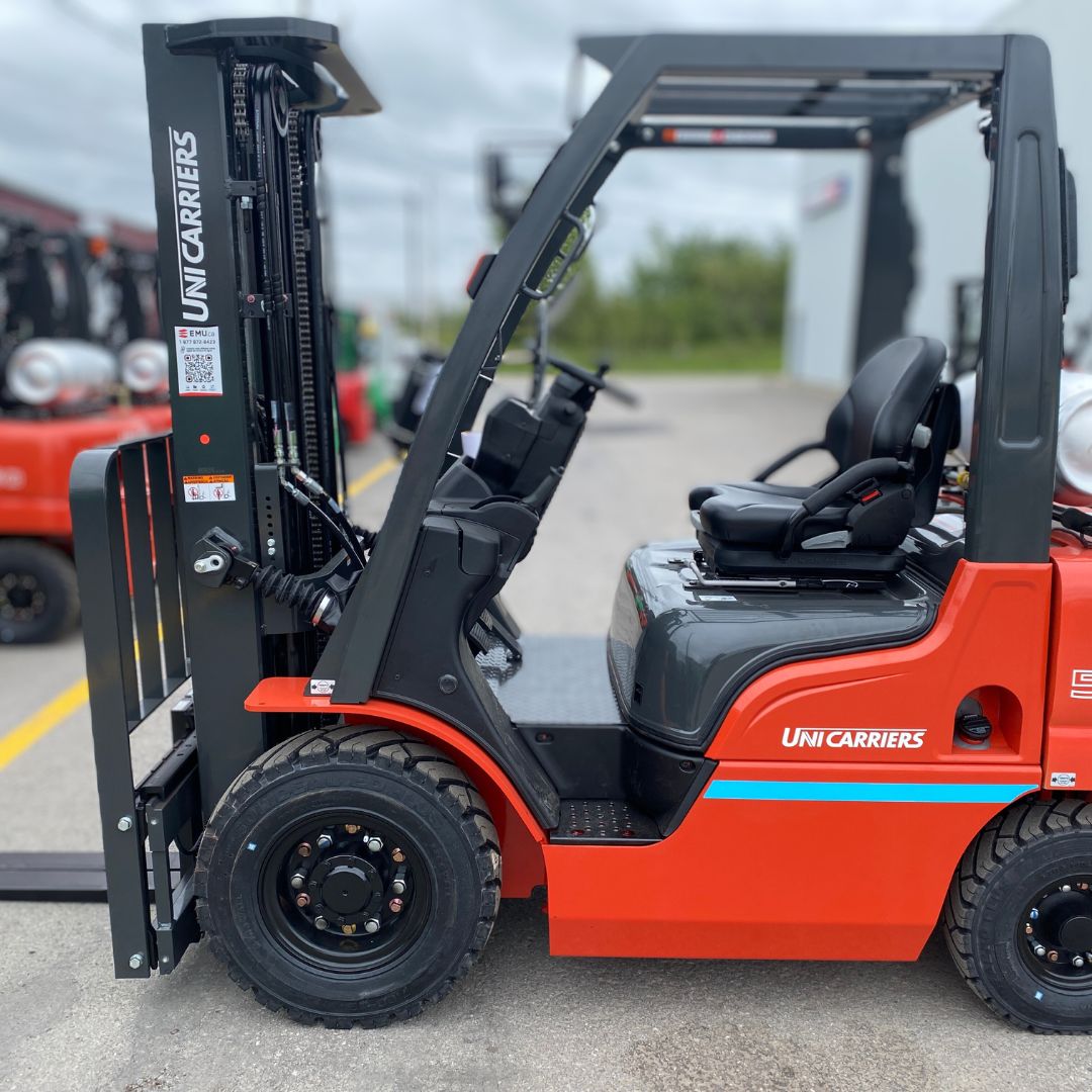 Chariot élévateur Unicarriers 5000lbs - PF50 (2)