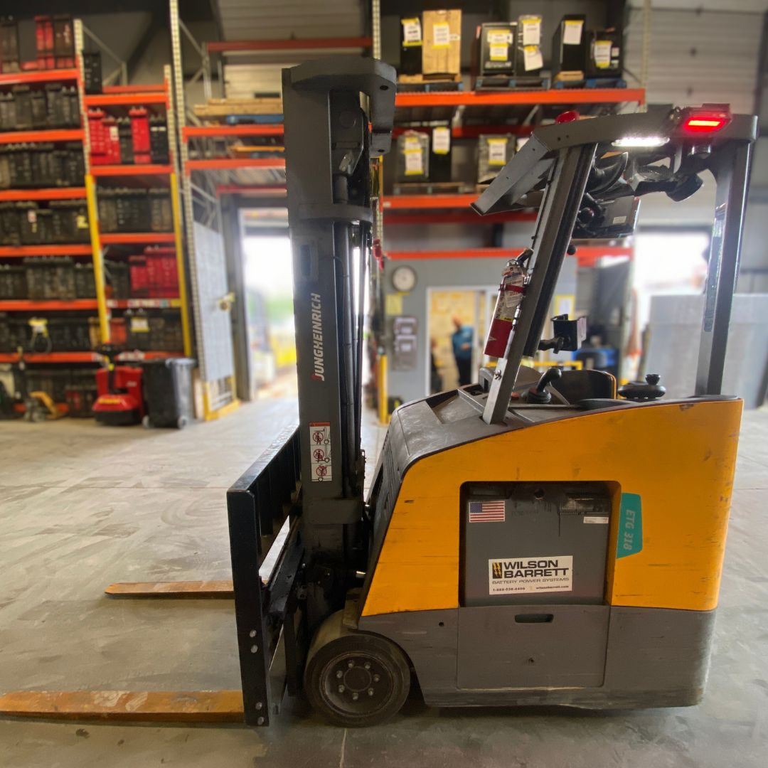 Chariot élévateur électrique Jungheinrich - 4000 lb - ETG318