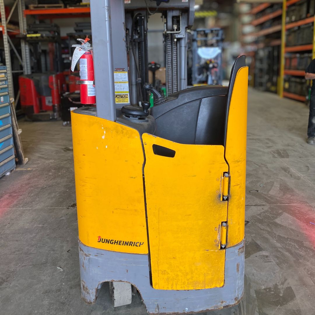 Chariot élévateur électrique Jungheinrich - 3000 lb - ETG218