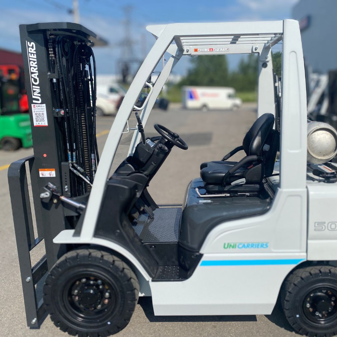 Chariot élévateur Unicarriers 5000lbs - PF50 (2)