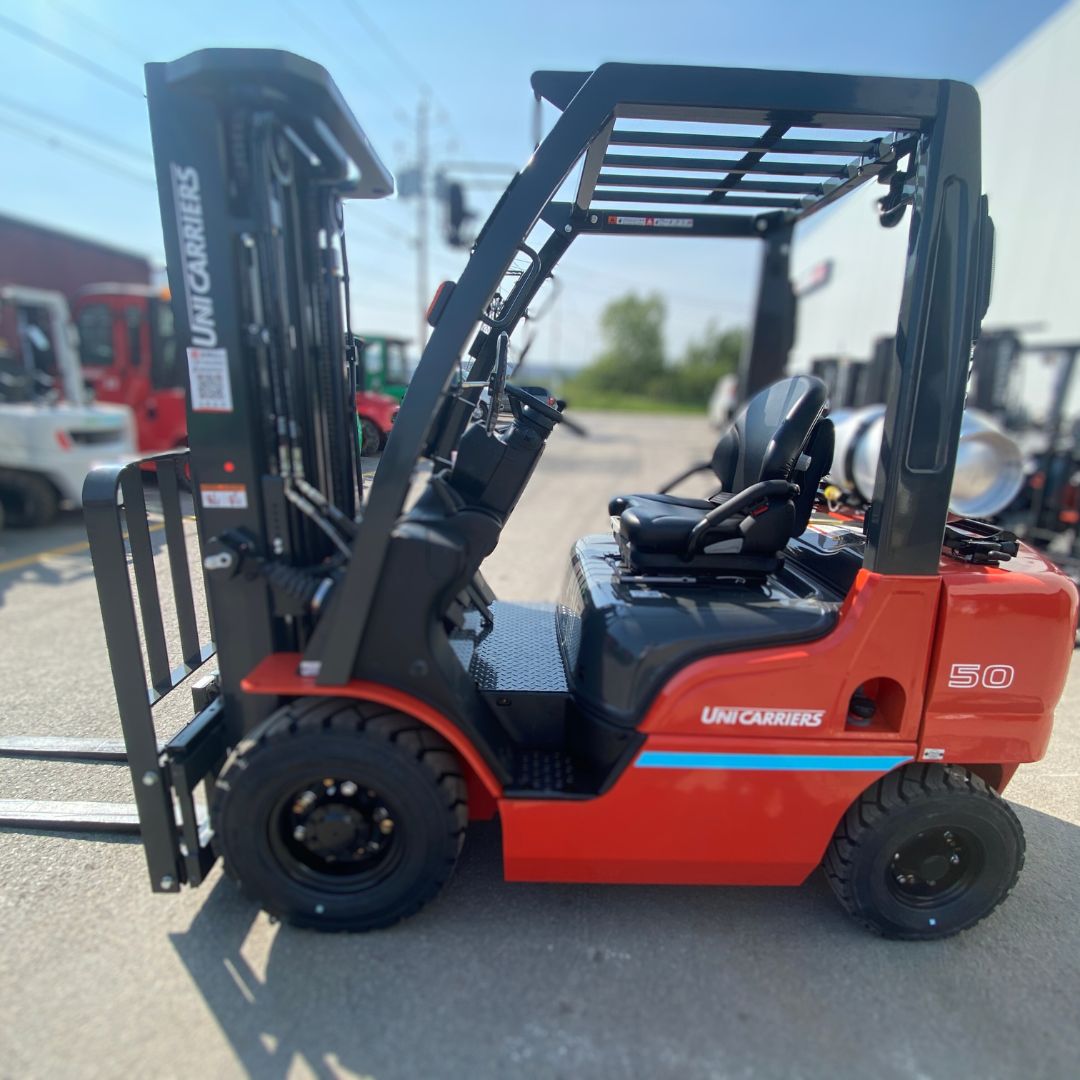 Chariot élévateur Unicarriers 5000lbs - PF50 (2)