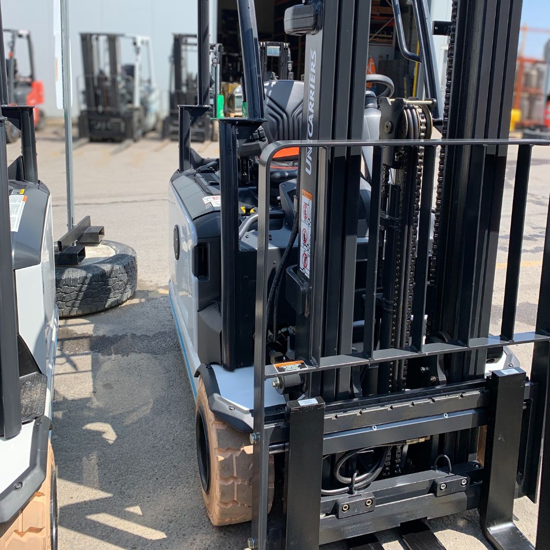 Chariot élévateur électrique Unicarriers - 4000 lb - MXST20