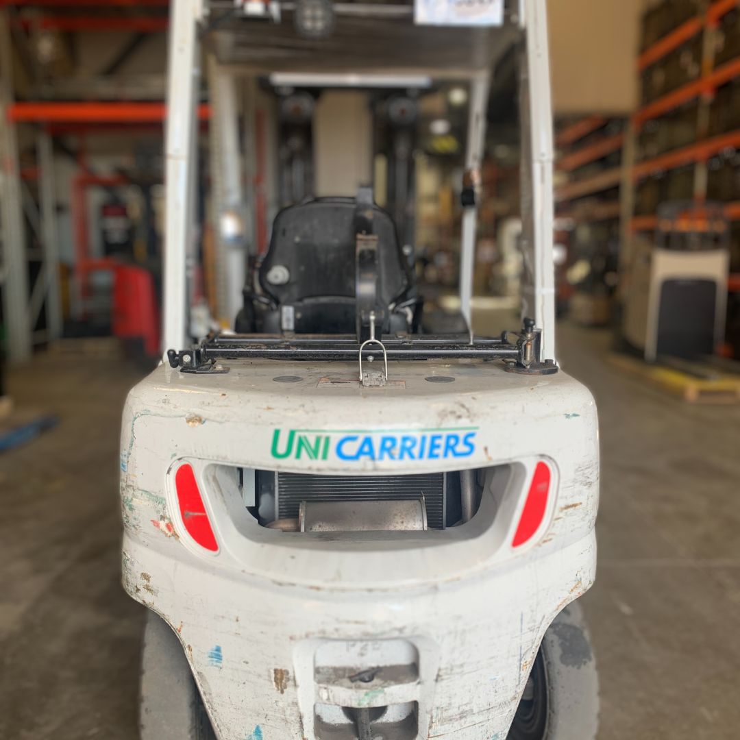 Chariot élévateur Unicarriers 5000lbs - PF50 (3)