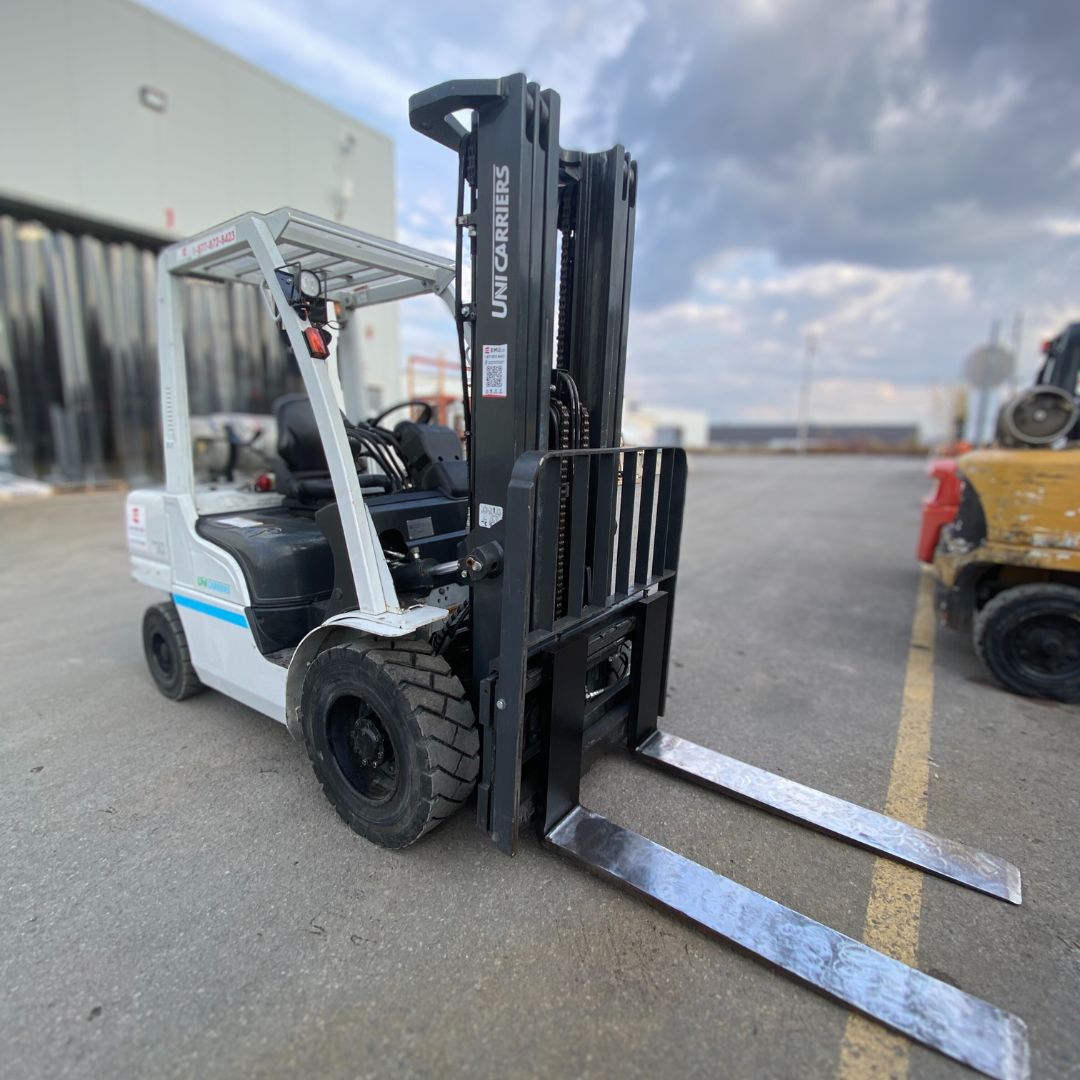 Chariot élévateur Unicarriers - 7000 lb - PF70