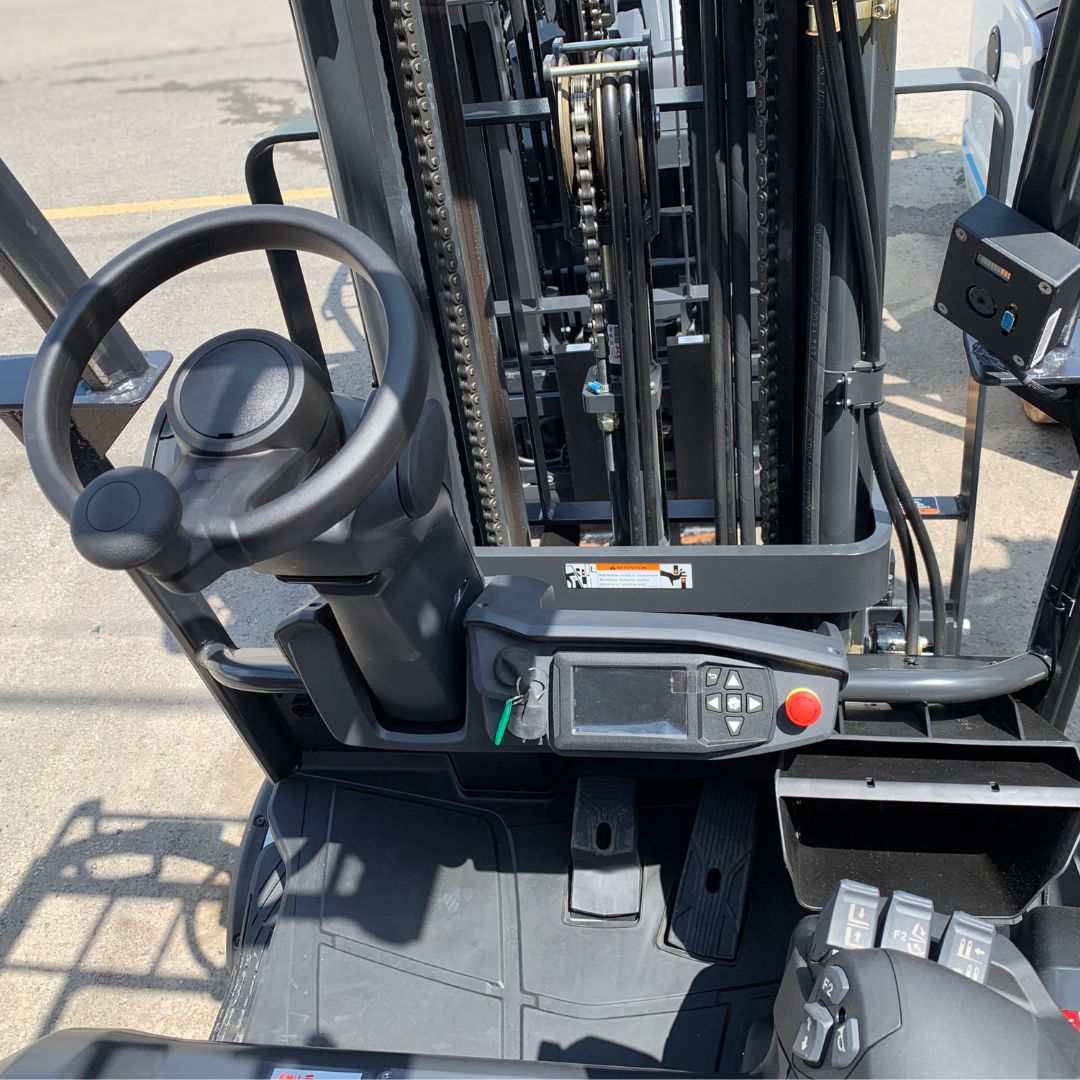 Chariot élévateur électrique Unicarriers - 4000 lb - MXST20