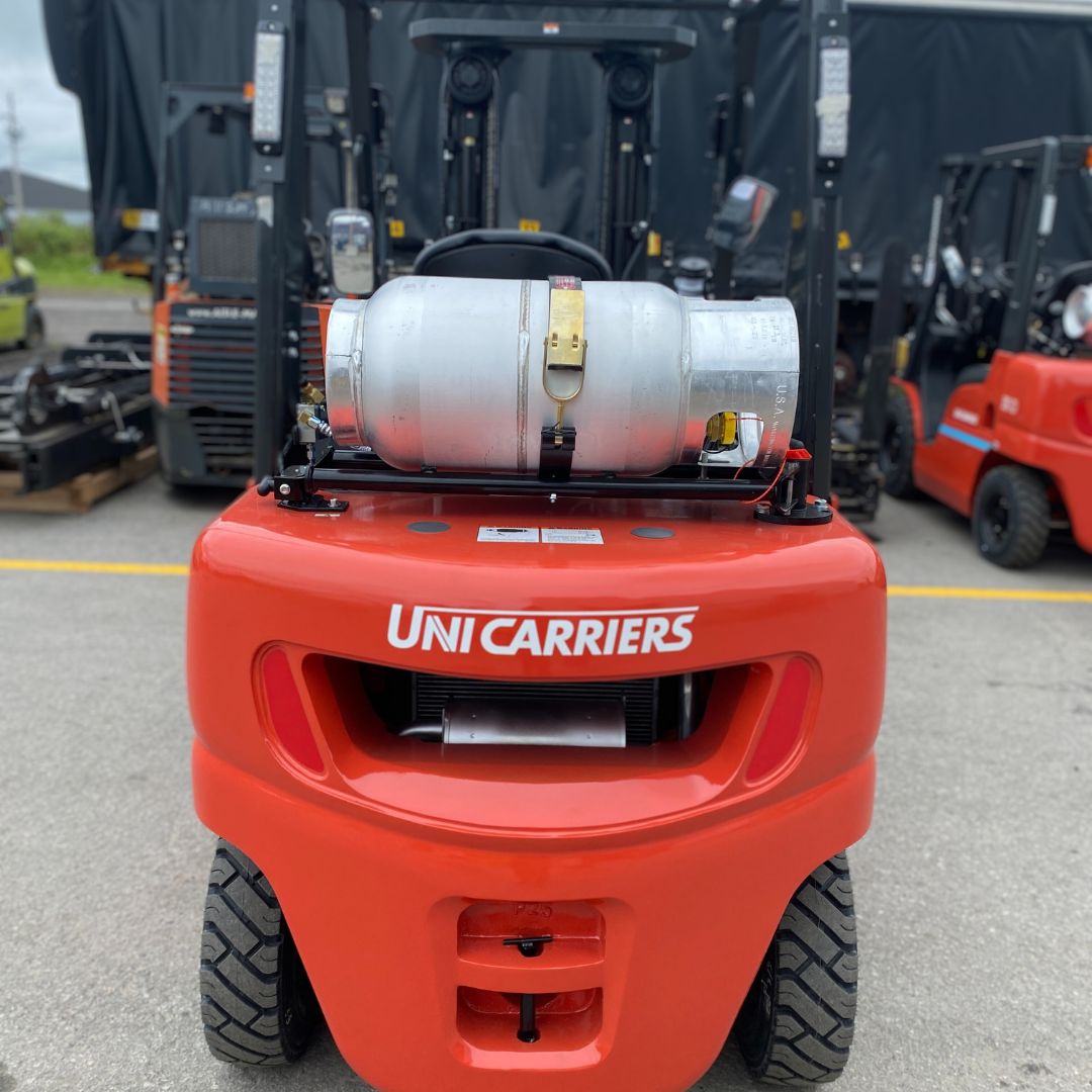 Chariot élévateur Unicarriers 5000lbs - PF50 (3)